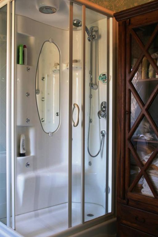 Casa Di Luce Bed and Breakfast Agia Marina  Rum bild