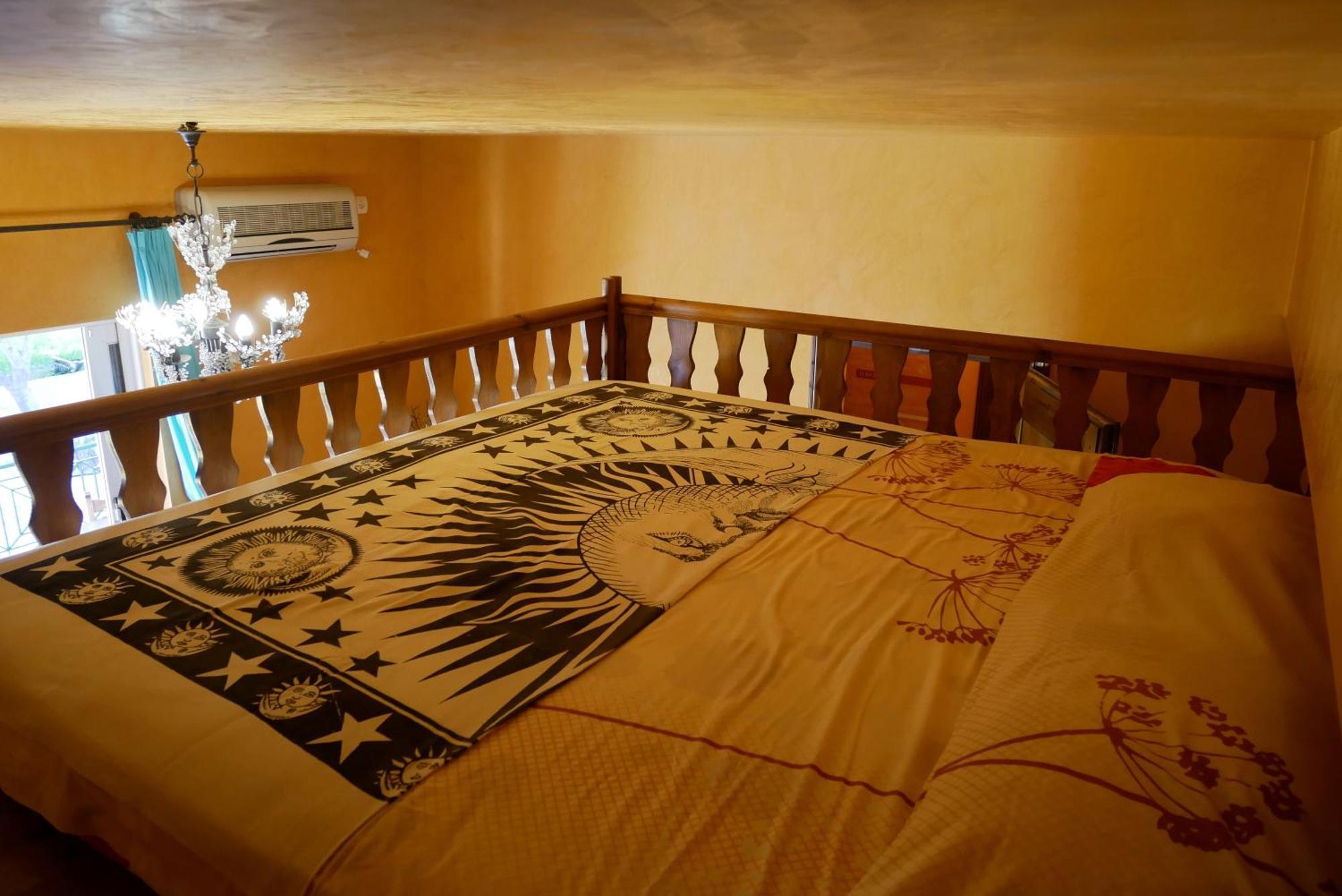 Casa Di Luce Bed and Breakfast Agia Marina  Exteriör bild