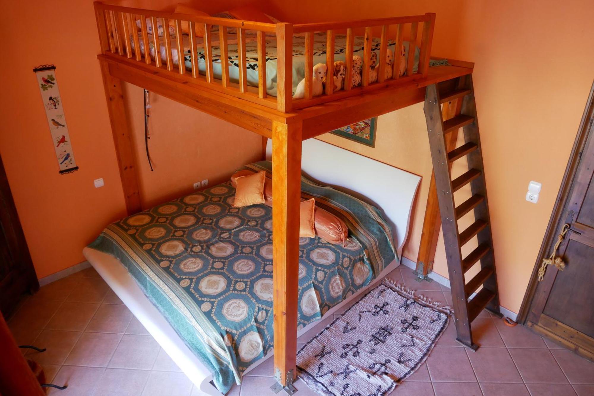 Casa Di Luce Bed and Breakfast Agia Marina  Exteriör bild